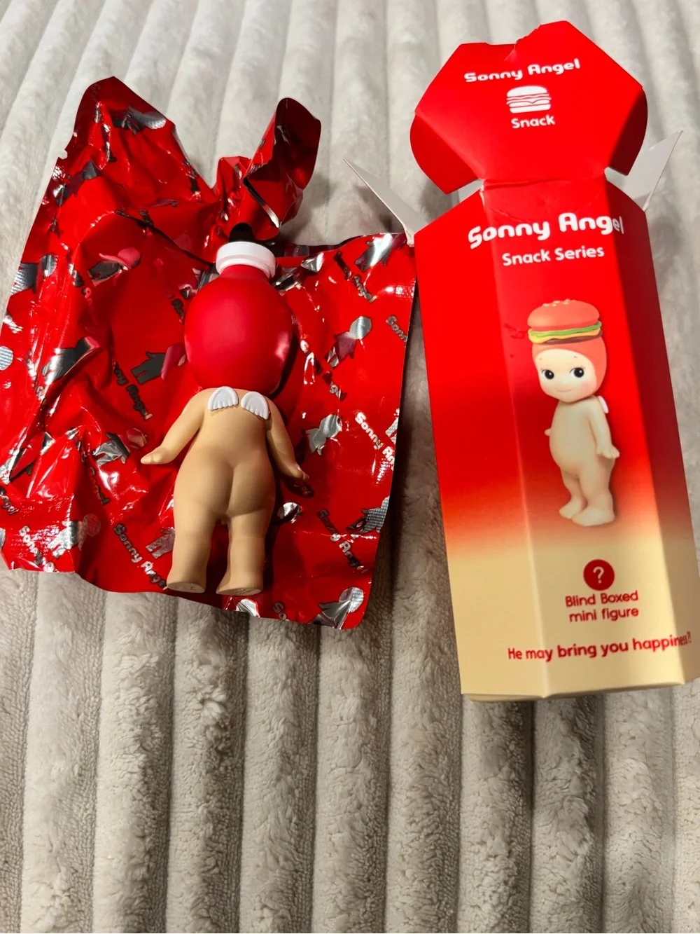 Sonny Angel opened reveal